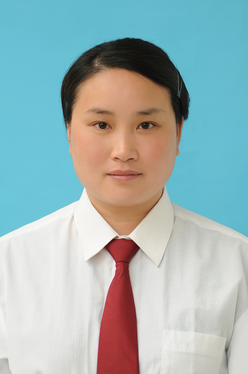 黃彩納